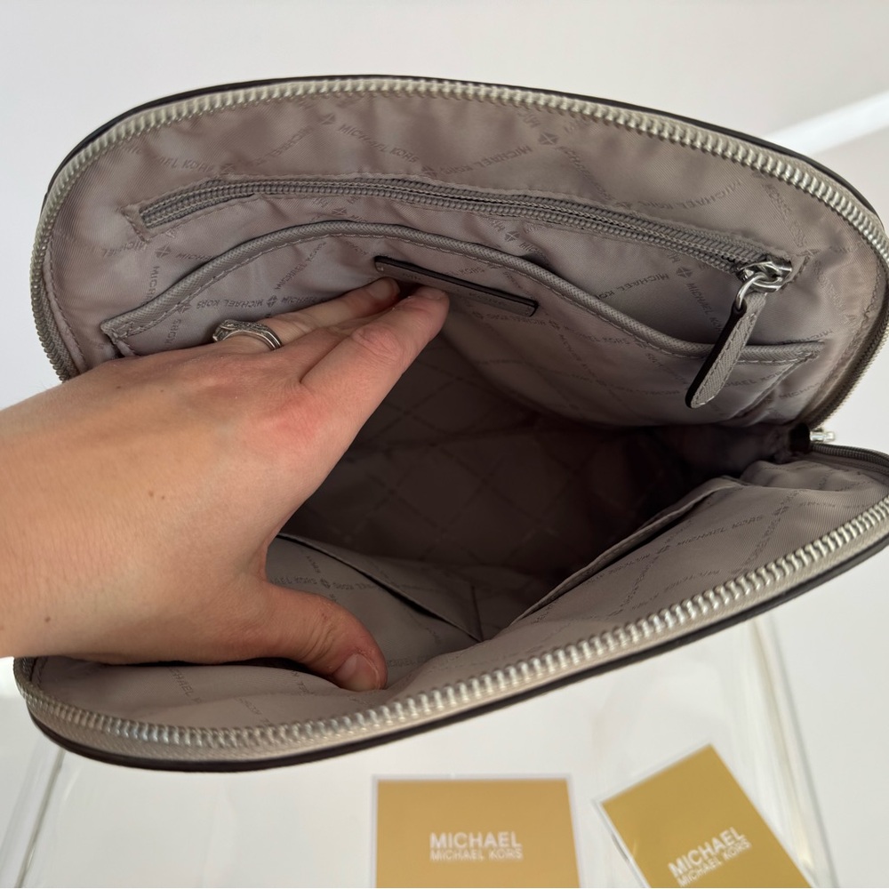 Michael Kors Backpack Beautiful Euc - image 2